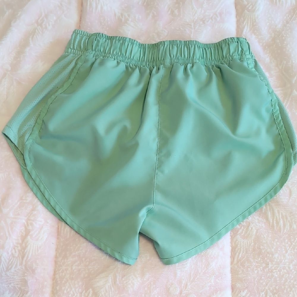 Nike Women's Mint Green Athletic Shorts Dri-Fit Size XS - Picture 8 of 12